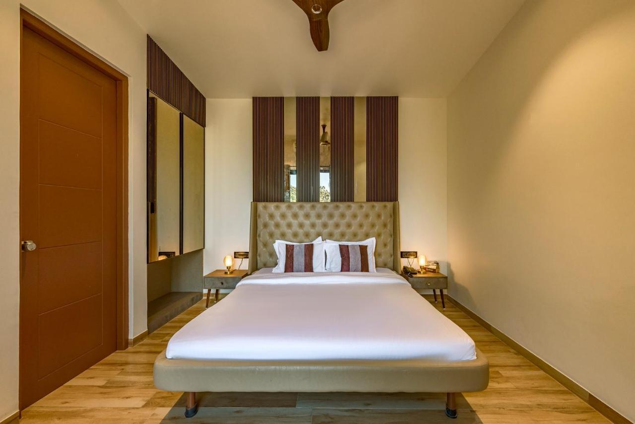 Saffronstays Harrier Crest, Lonavala - A Frame Villa With Bathtub Serving Delicious Veg Food Ngoại thất bức ảnh